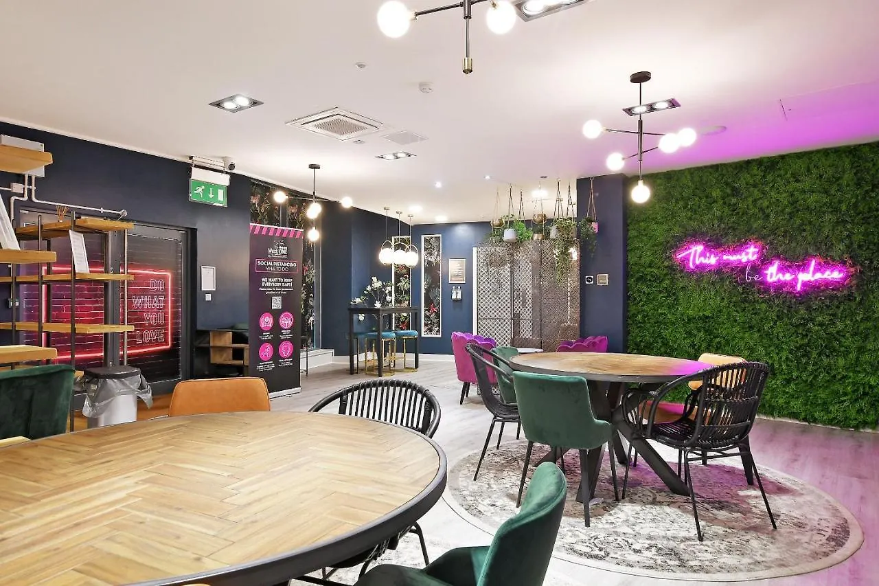 City Centre Modern Studio Apartment - Westone Free Wifi, Gym Access, Netflix Sheffield Velká Británie