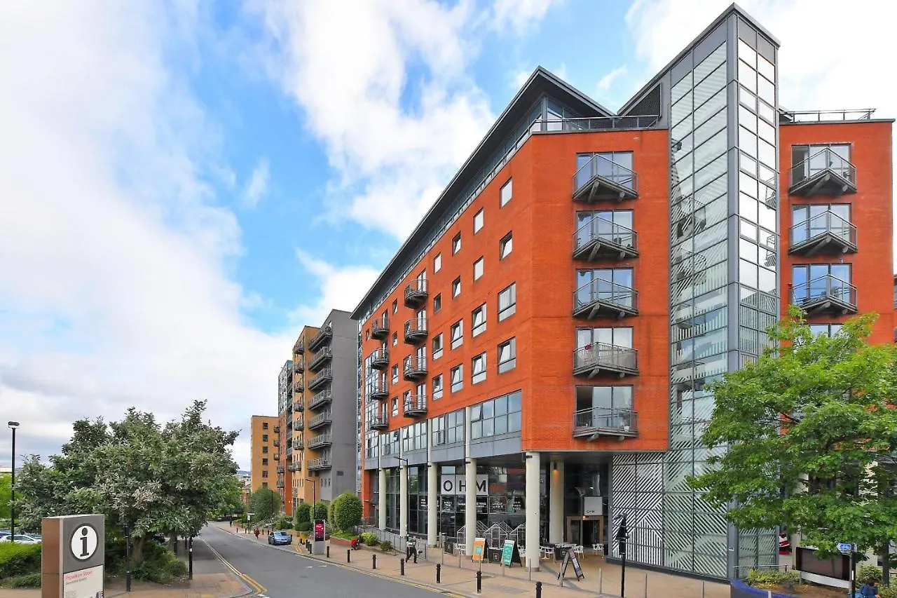 City Centre Modern Studio Apartment - Westone Free Wifi, Gym Access, Netflix Sheffield 0*,